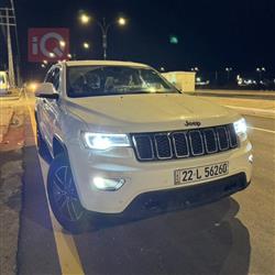 جیپ گراند شیرۆکی